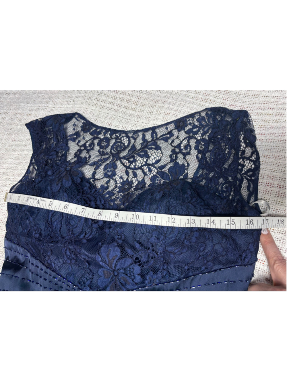 Jade Couture by Jasmine Navy Blue Lace Evening Gown Wedding Formal SZ 6 EUC - Picture 6 of 13